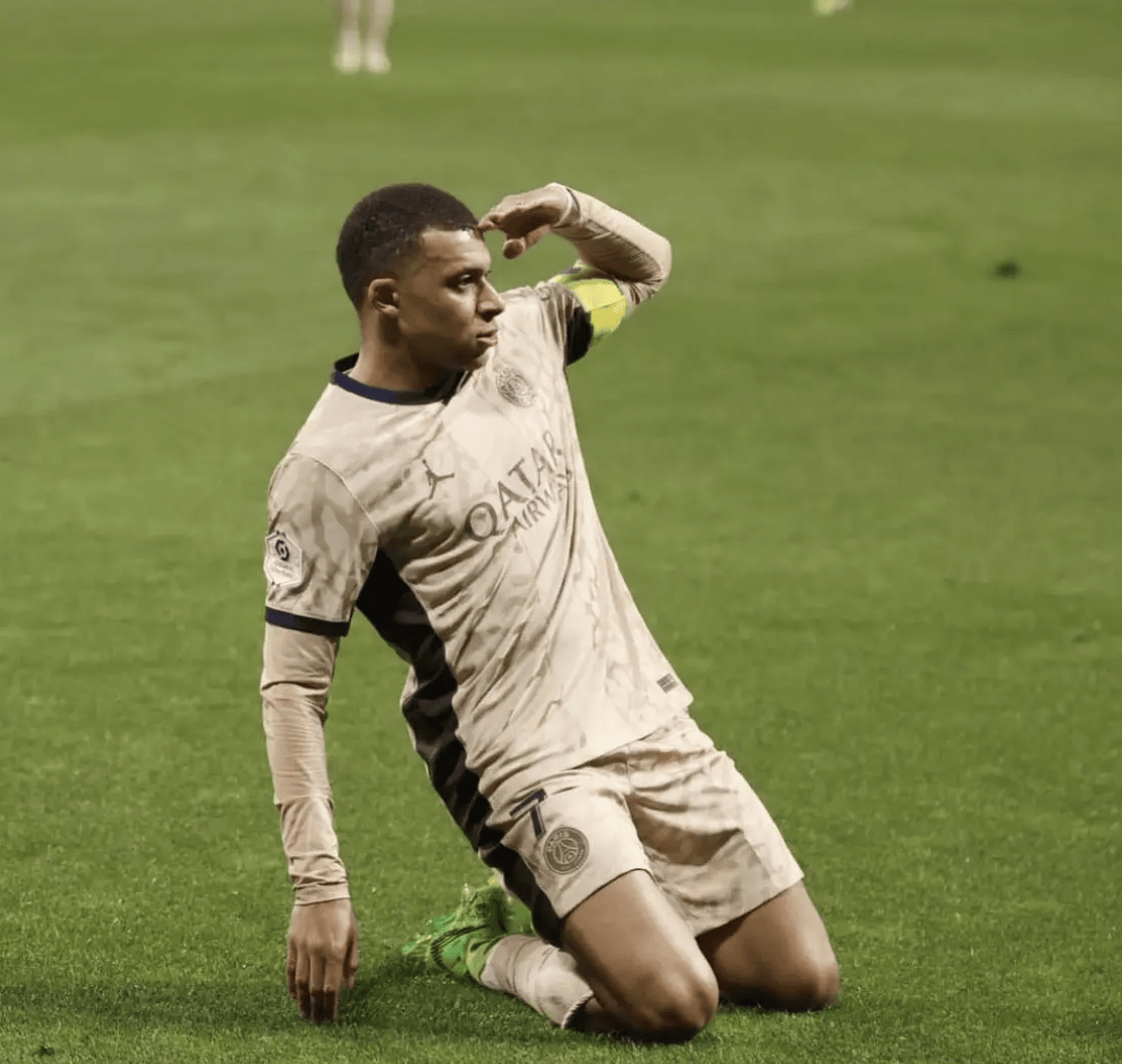 关于皇家马德里主帅斥责球队表现,呼吁队员加强训练的信息 关于皇家马德里主帅斥责球队表现,呼吁队员加强训练的信息