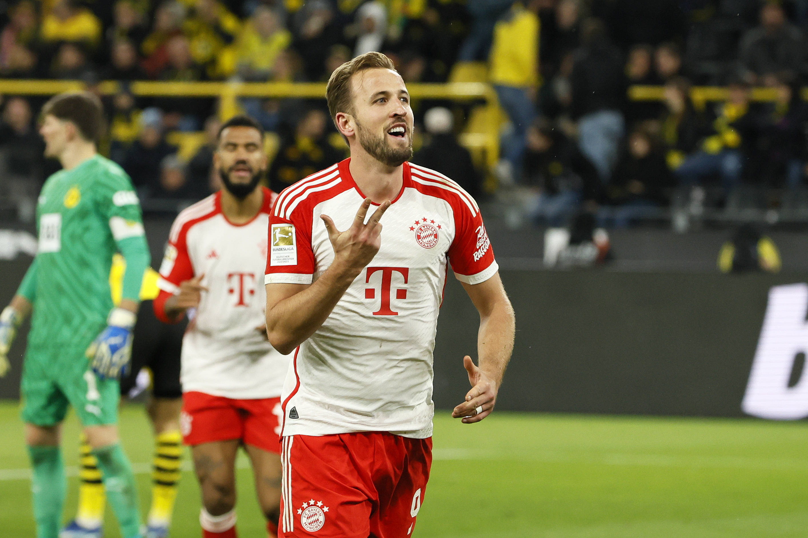 九游体育官方登录入口-奥格斯堡主场告捷,多点开花轻松击败对手