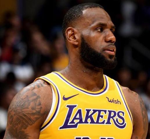 九游体育-包含罗马胜出力挽狂澜,豪取三分守卫领先位置的词条