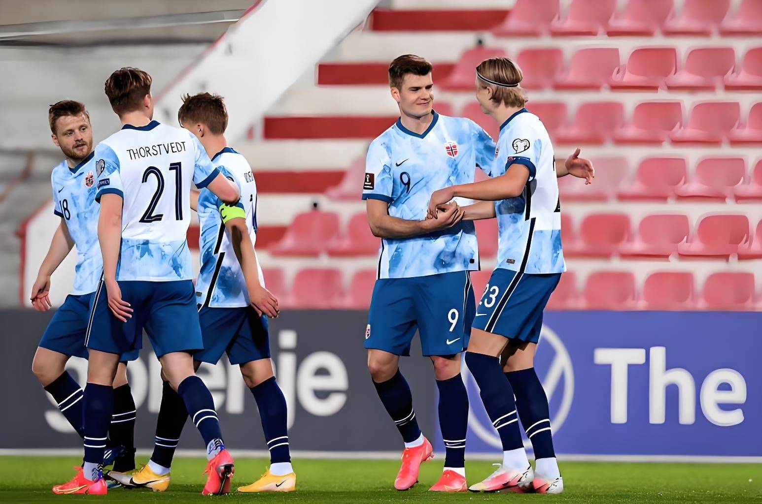 匈牙利国家队对阵挪威,备战半决赛 匈牙利国家队对阵挪威,备战半决赛