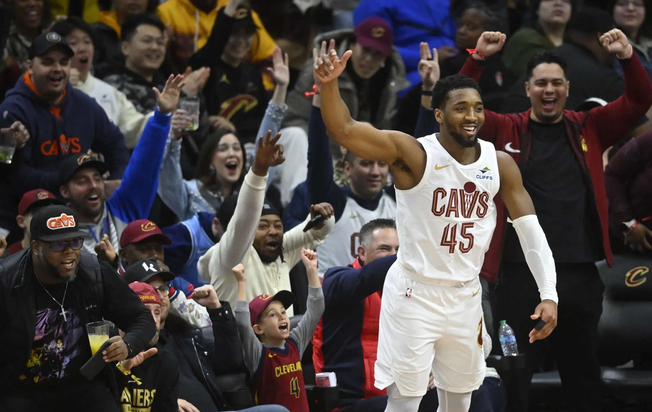 关于鹈鹕绝杀公牛,实力尽显晋级战的信息 关于鹈鹕绝杀公牛,实力尽显晋级战的信息