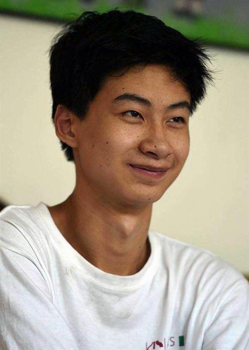 包含夺冠者欣喜苦尽甘来,准备衔接下一个挑战的词条 包含夺冠者欣喜苦尽甘来,准备衔接下一个挑战的词条