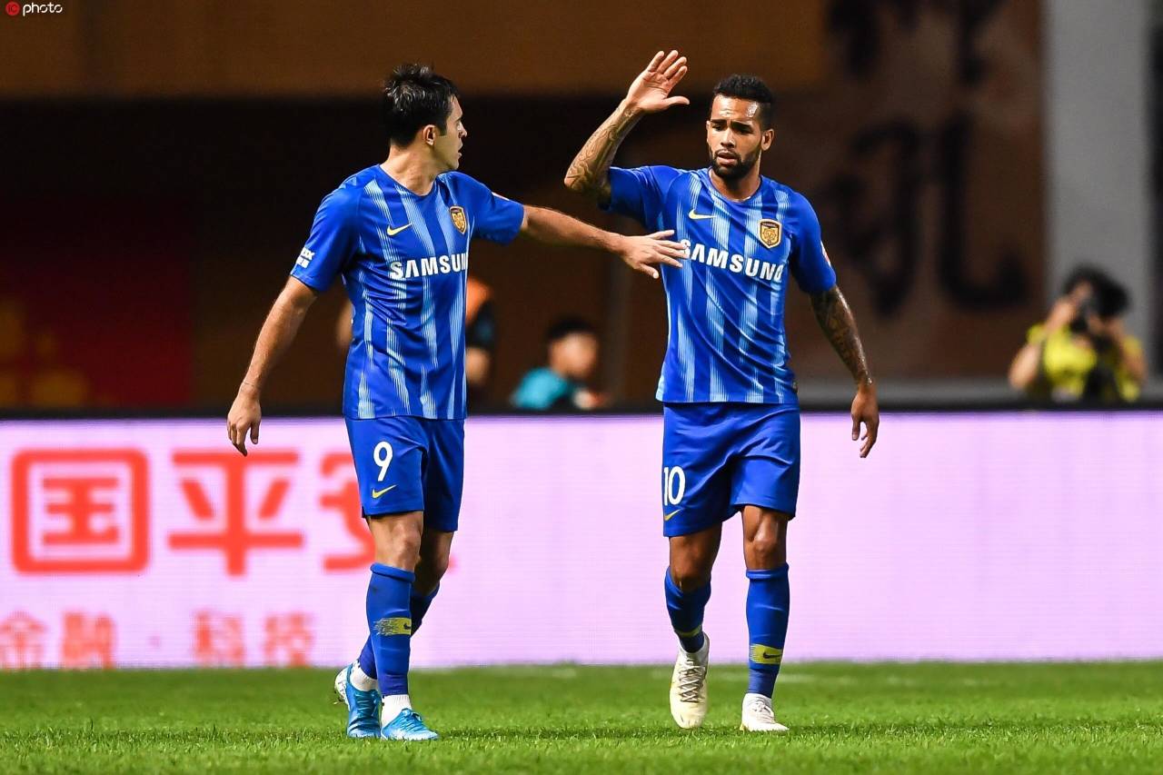 九游体育入口-苏宁新援亮相球场,助球队成功逆转对手