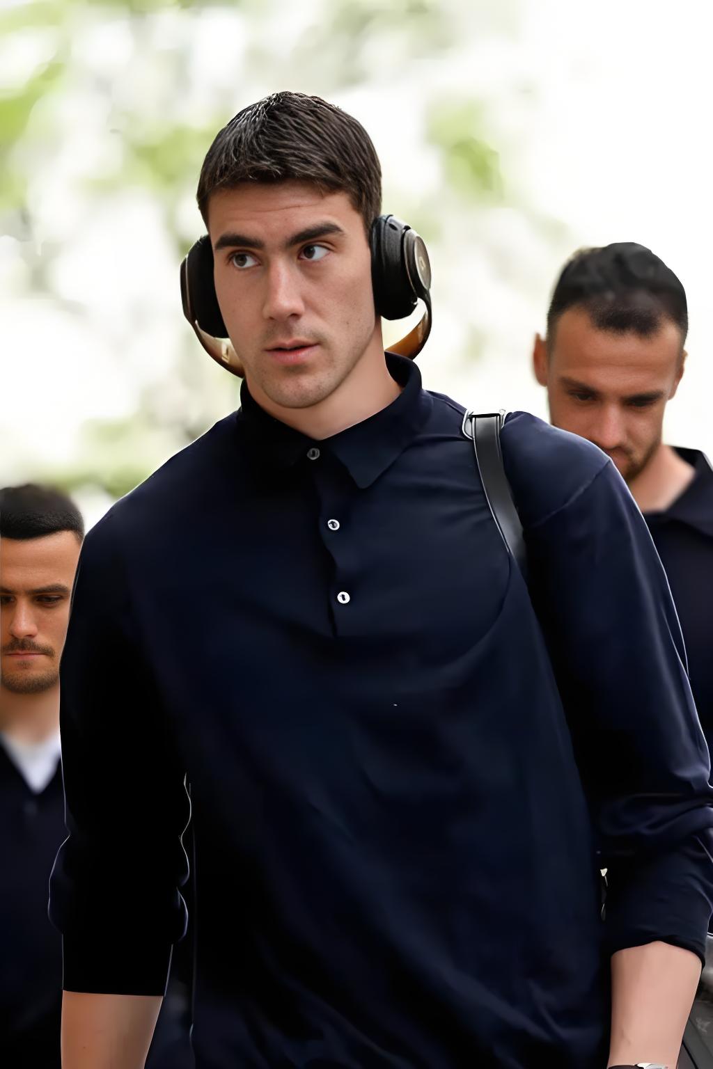 九游体育在线登录-尤文图斯新帅上任,球迷期待新赛季表现的简单介绍