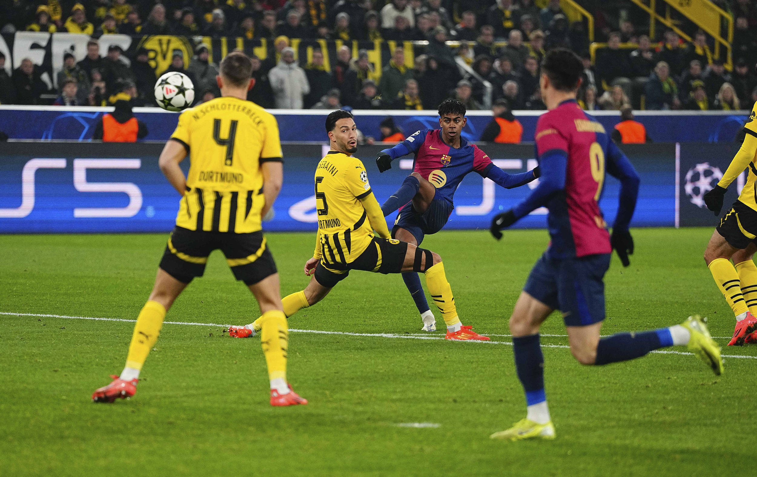 包含巴塞罗那遭遇不败客场追平对手的词条 包含巴塞罗那遭遇不败客场追平对手的词条