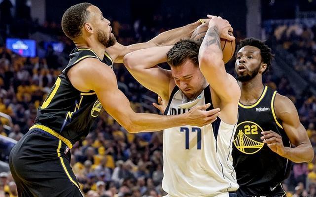 对手难以匹敌,球队一路高歌猛进 对手难以匹敌,球队一路高歌猛进