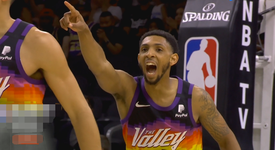 关于效力球队主将受伤复出:全情奉献带领球队胜利的信息 关于效力球队主将受伤复出:全情奉献带领球队胜利的信息