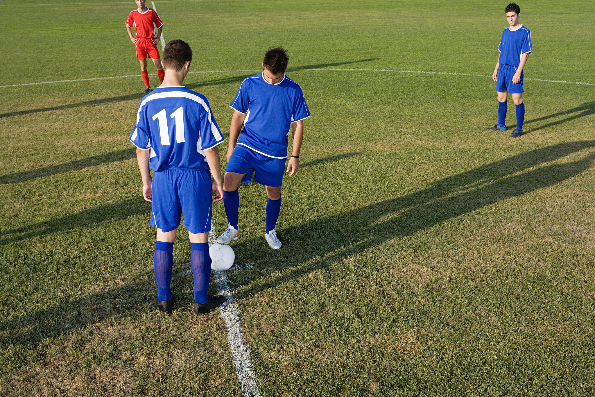 包含精彩足球比赛回归赛场,球队势在必得的词条 包含精彩足球比赛回归赛场,球队势在必得的词条