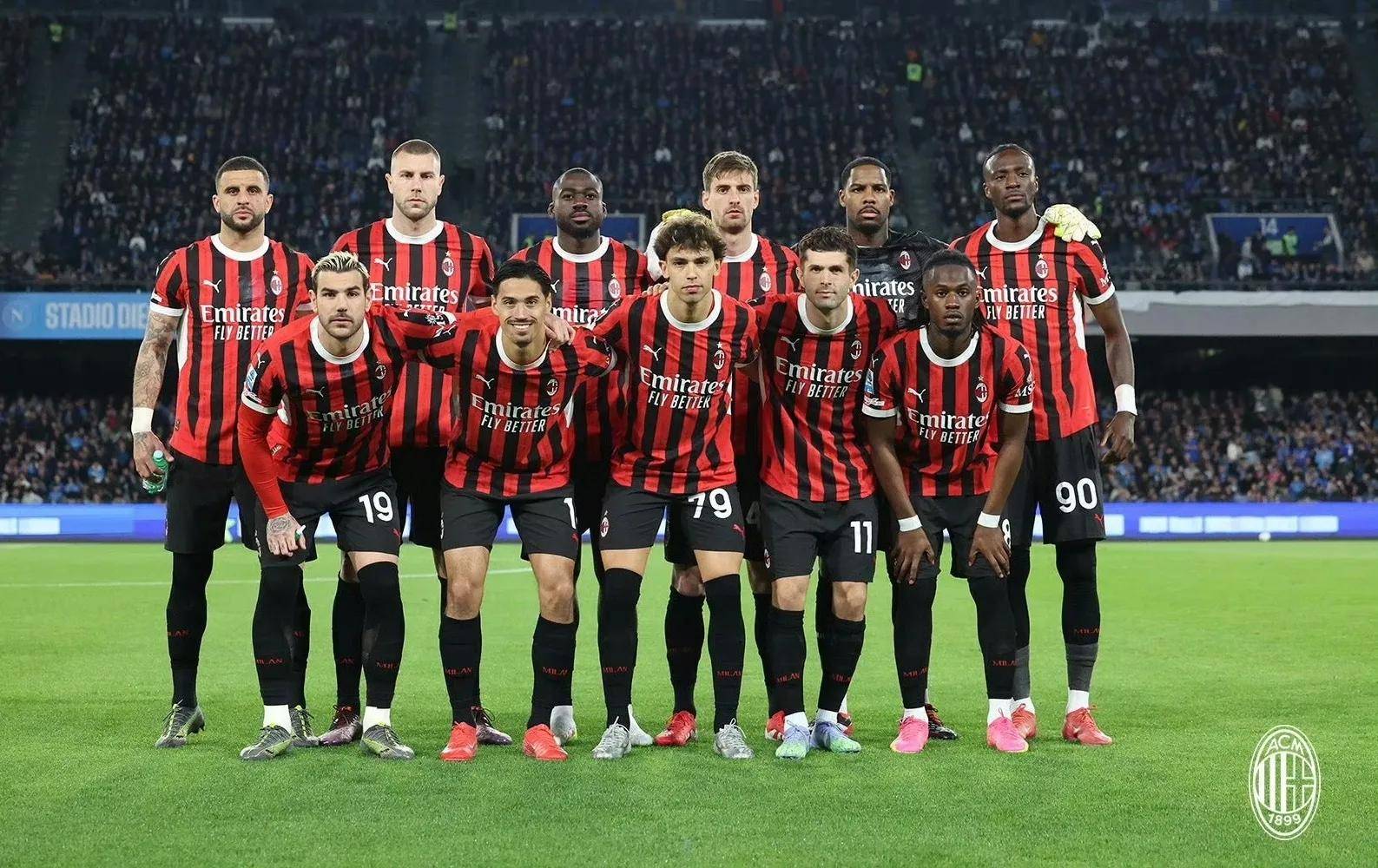 AC米兰逆袭成功!意甲豪门晋级下一轮 AC米兰逆袭成功!意甲豪门晋级下一轮