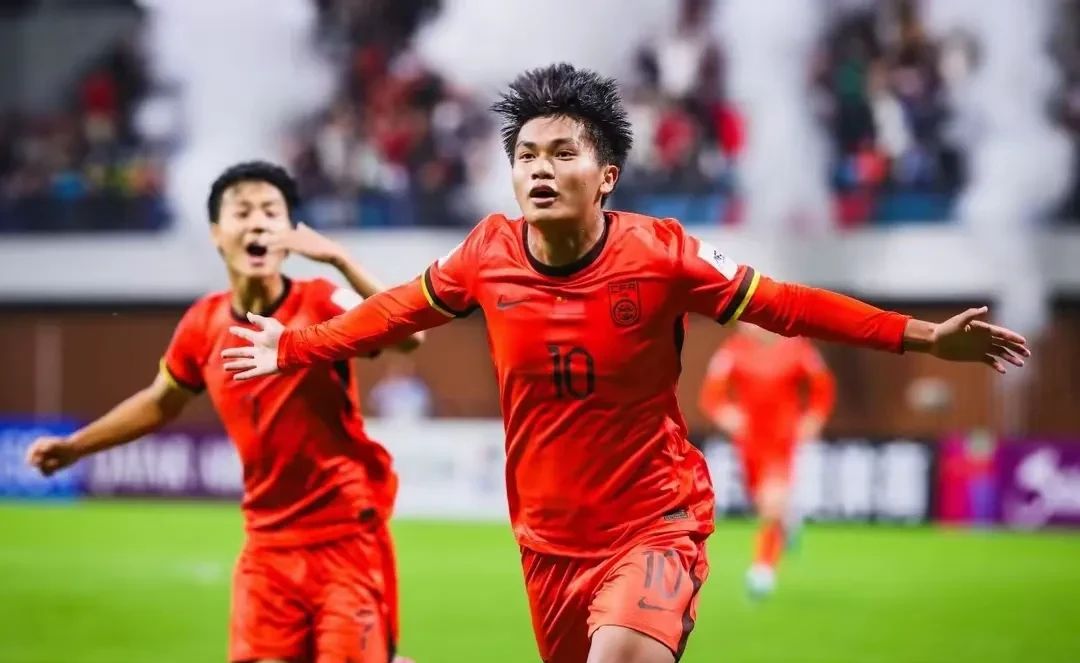 大赛中中国队精彩表现,体现实力与魄力 大赛中中国队精彩表现,体现实力与魄力