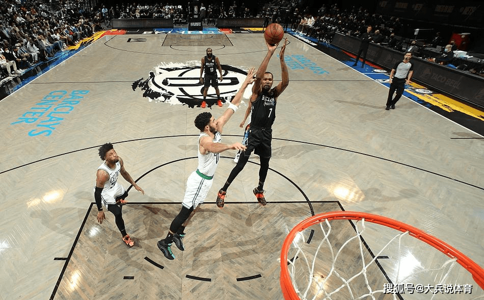 九游体育官网-篮网队突破难关,成功晋级下一轮