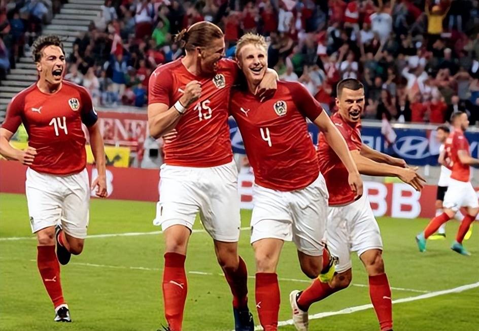 波兰对阵匈牙利将在欧预赛中上演对决 波兰对阵匈牙利将在欧预赛中上演对决