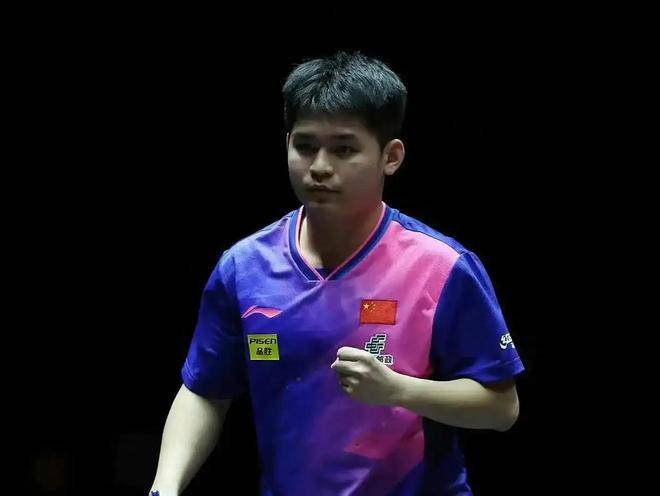 九游体育入口-球队实力横扫对手，赛场风云再现