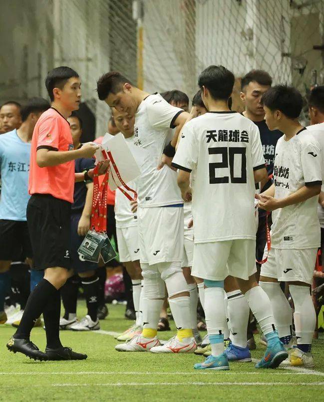 包含桂林队取得胜利,临近积分榜前列的词条 包含桂林队取得胜利,临近积分榜前列的词条