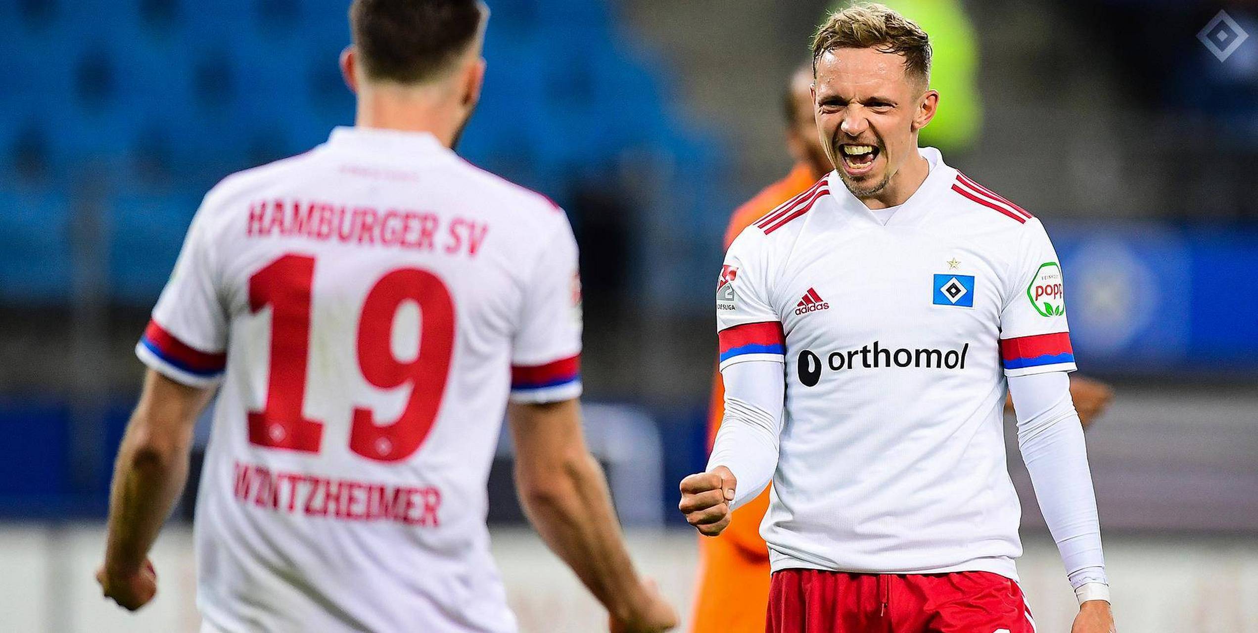 汉堡主场告负,德甲降级危机 汉堡主场告负,德甲降级危机